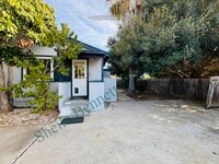 Building Photo - 7371 Hyatt St