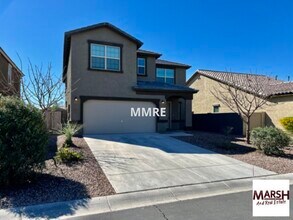 Building Photo - Beautiful 2-story home with 5 bedrooms plu...