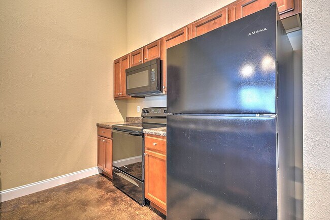 Building Photo - 40 Sutter Pl