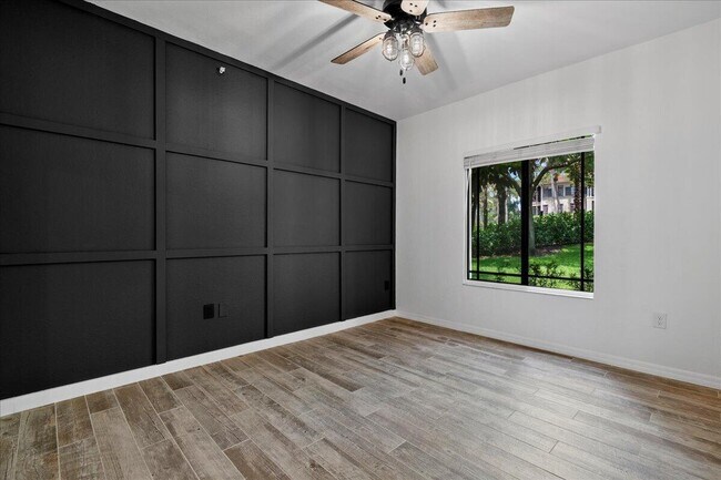 Building Photo - 3023 Alcazar Pl