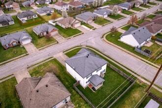 Building Photo - 4880 Imperial Dr