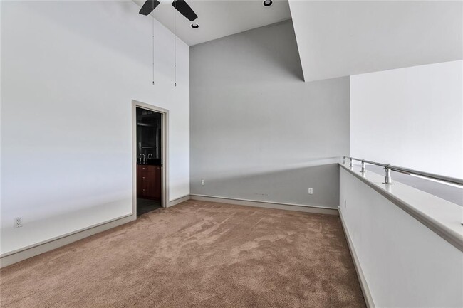 Building Photo - 3311 Yupon St
