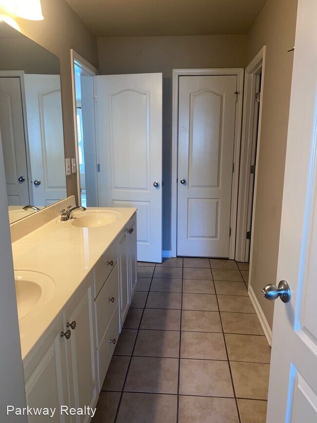 Building Photo - 3 br, 2.5 bath House - 2526 Acton Park Lane