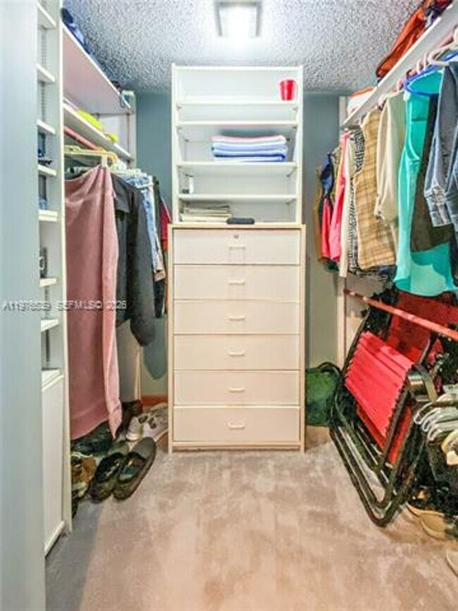 Building Photo - 9341 Collins Ave