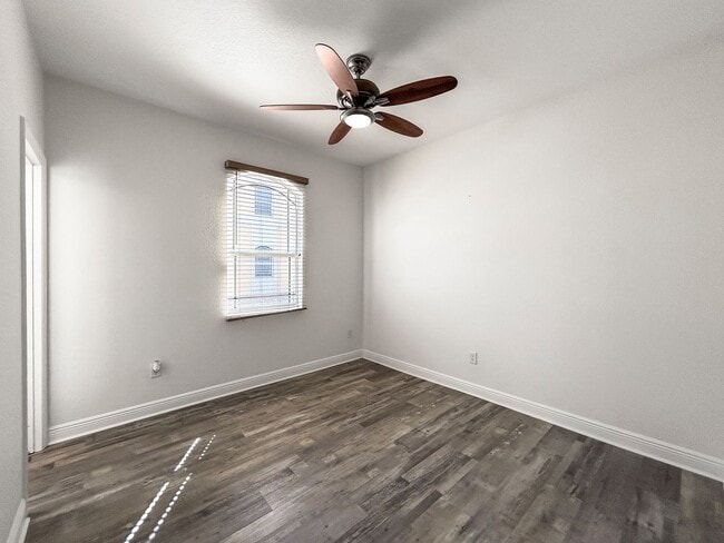 Building Photo - Stunning 3-Story Beach Townhome – Steps from the Gulf! 3bed|3bath