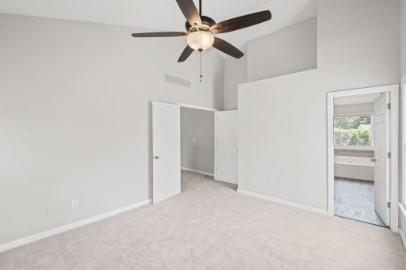 Building Photo - 10905 Pinewalk Forest Cir