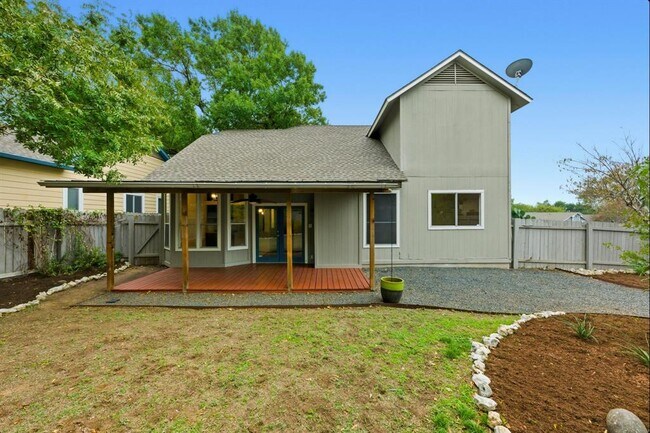 Building Photo - 9312 Roxanna Dr