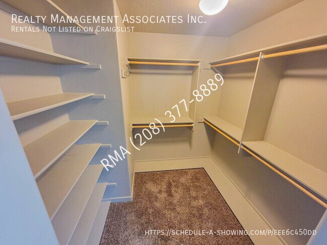 Building Photo - 11250 Race St