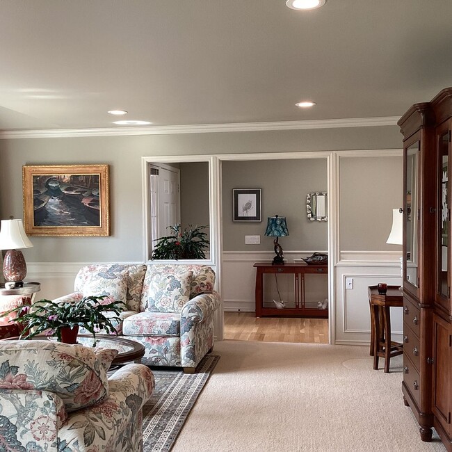 Building Photo - Charming Mukilteo Rambler in Fair Harbor