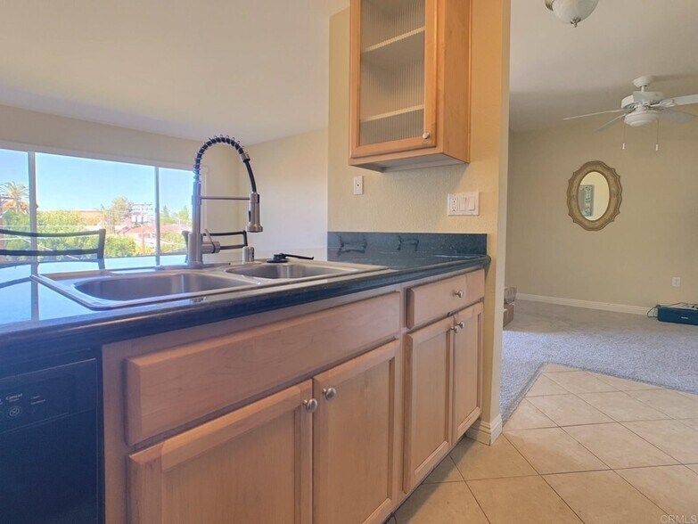 Building Photo - 4860 Rolando Ct