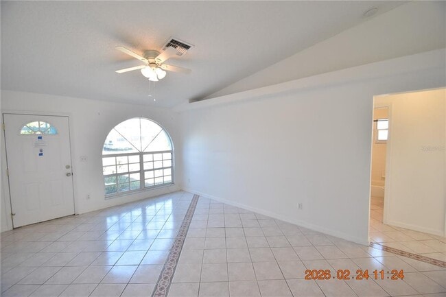 Building Photo - 818 Gray St S