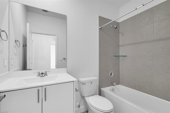 Building Photo - 105 SW 184th Ave