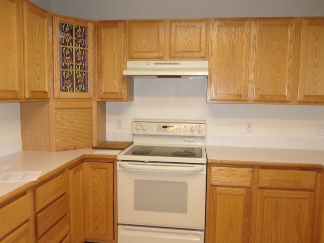 Building Photo - Highlands Ranch 2-Story (22AS)