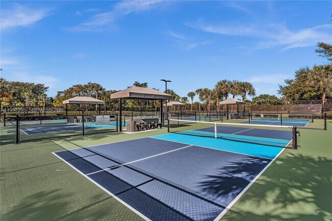 Building Photo - 5851 NW 125th Terrace