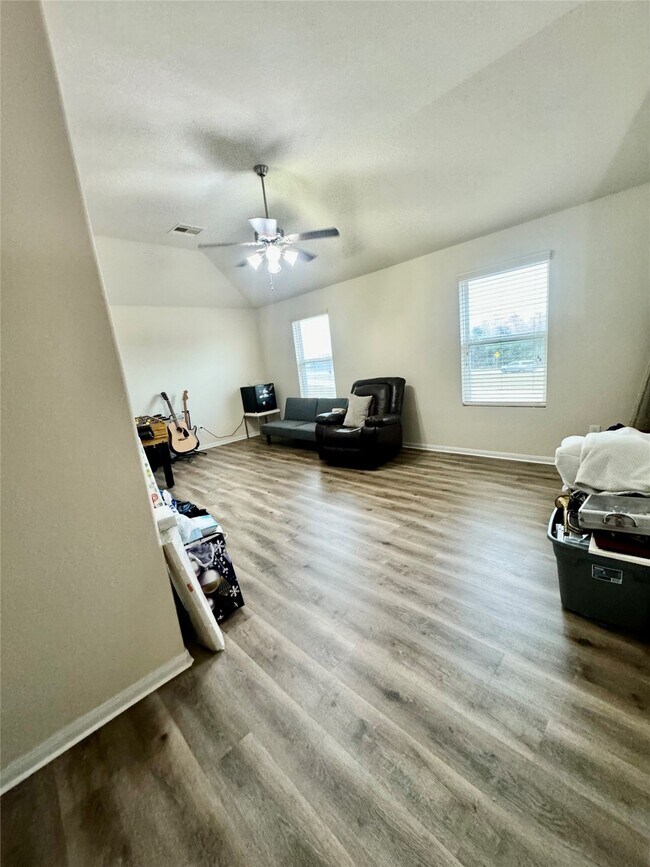 Building Photo - 2307 Cloudy Bay Dr