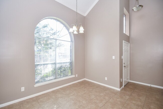 Building Photo - 16414 Pademelon Dr