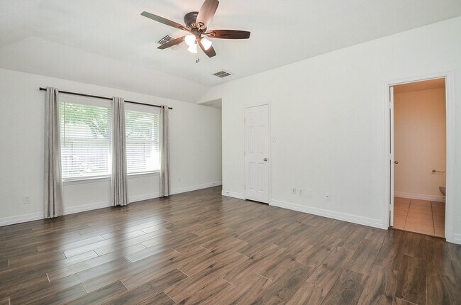 Building Photo - 14630 Windwood Park Ln