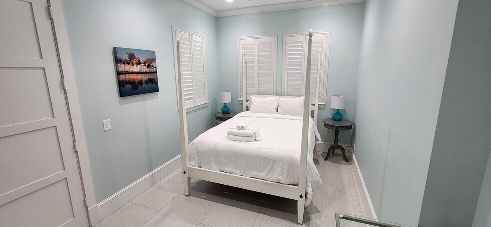 Bedroom 5 - 1066 SE Saint Lucie Blvd