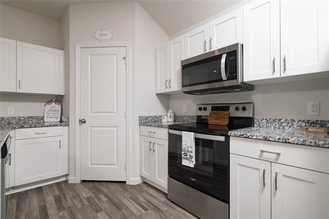 Building Photo - 953 Ben Dr