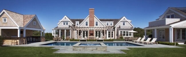 Building Photo - 21 Woodbine St