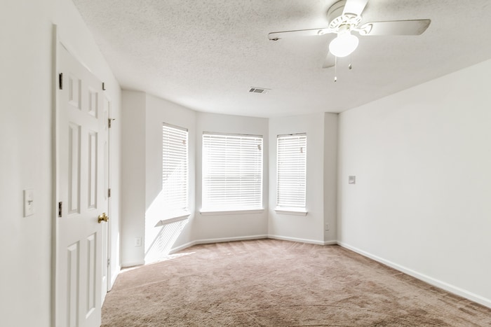 Building Photo - 4603 Derby Loop