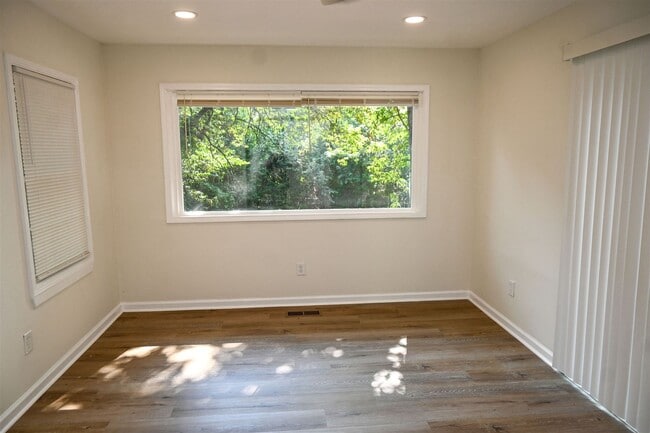 Building Photo - MOVE-IN READY-NORTH-COLUMBUS & FT BENNING ,GA-3 BEDROOMS,2  BATHS