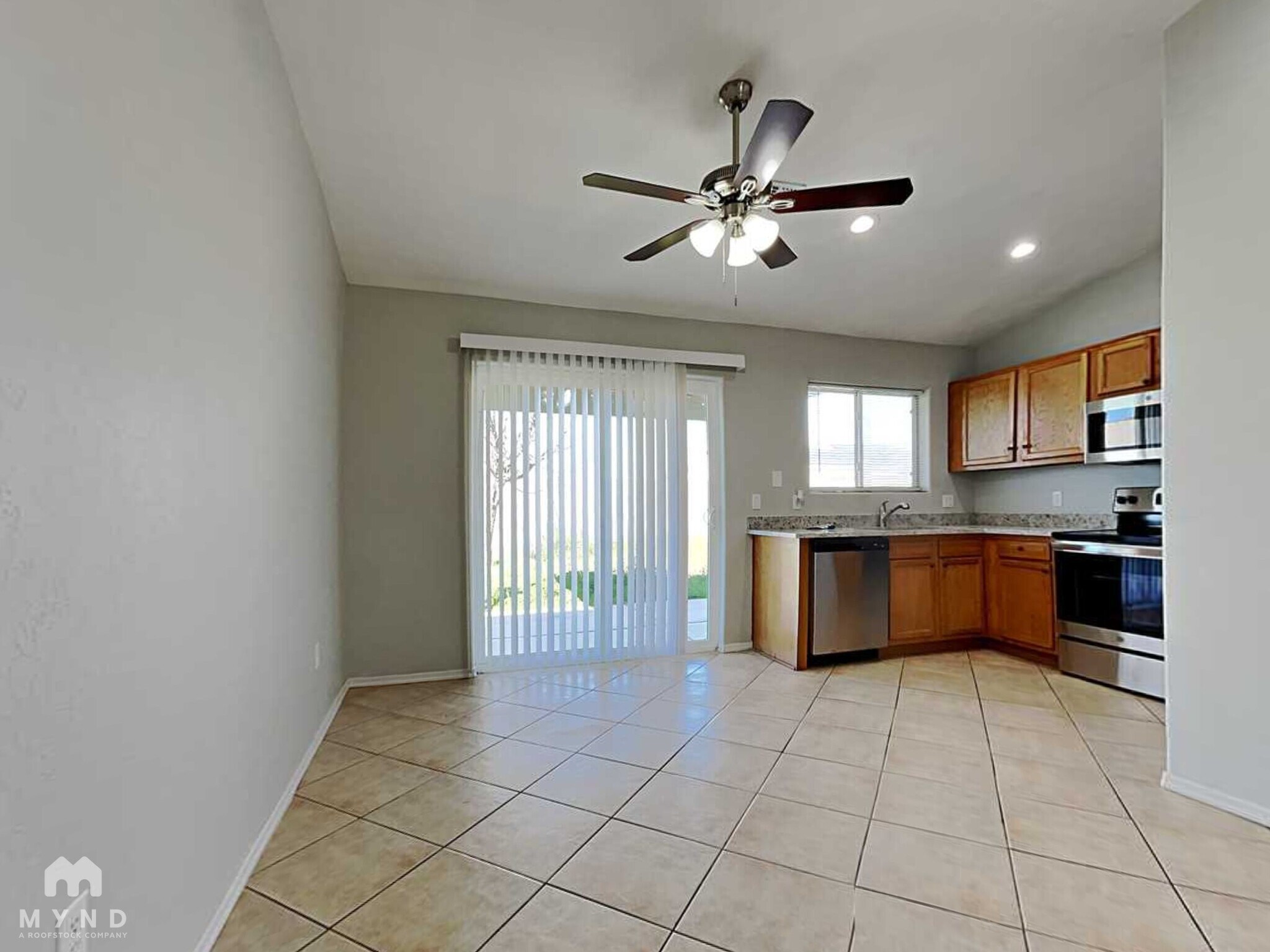 Building Photo - 14672 S Redondo Rd