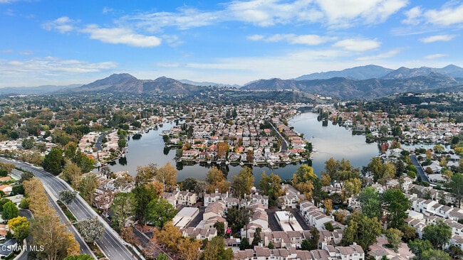 Building Photo - 1632 Camberwell Pl