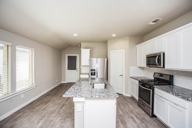 Building Photo - 4717 126th St