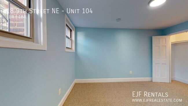 Building Photo - 18 9th St NE