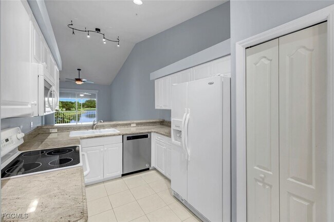 Building Photo - 20050 Barletta Ln