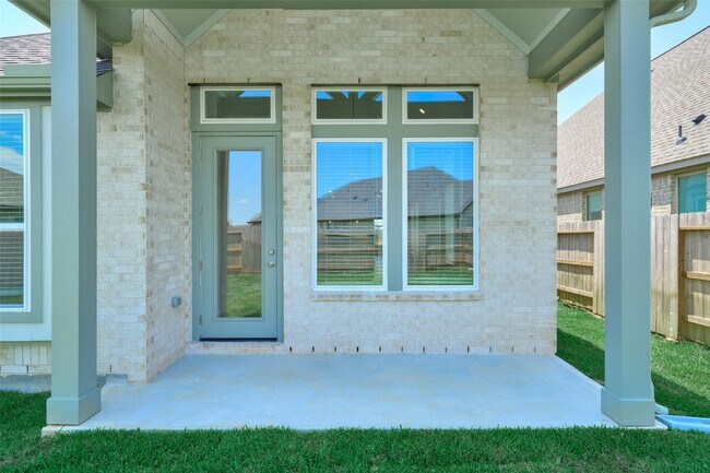Building Photo - 20730 Open Range Ct
