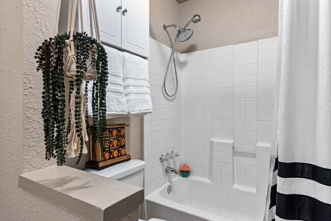 Building Photo - 20514 Blue Beech Dr