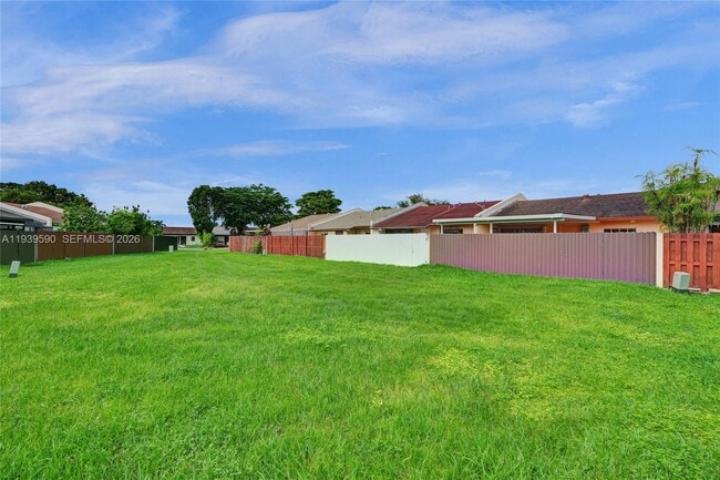 Building Photo - 5314 SW 140th Pl