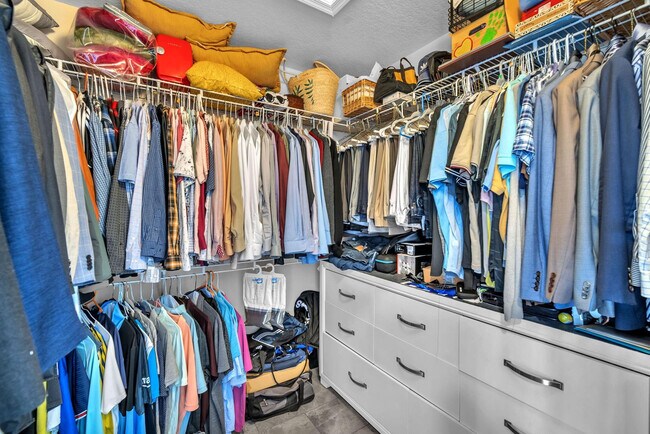 Building Photo - 16389 SW 31st St