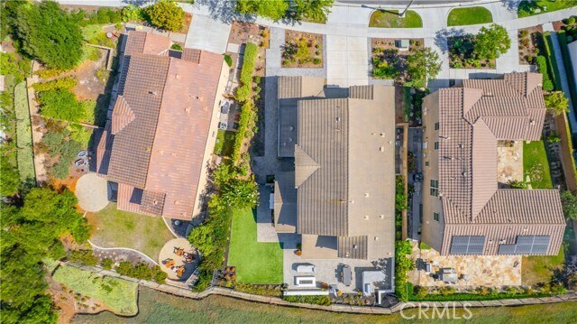 Building Photo - 30 Corazon St