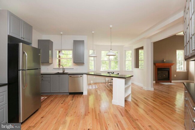 Building Photo - 4109 Gypsy Ln