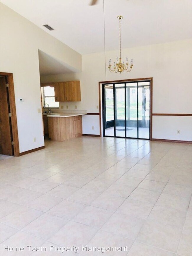 Building Photo - 3 br, 2 bath House - 3809 SE 60th Street