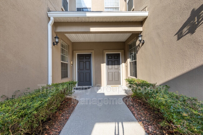 Building Photo - 9777 Summer Grove Way W