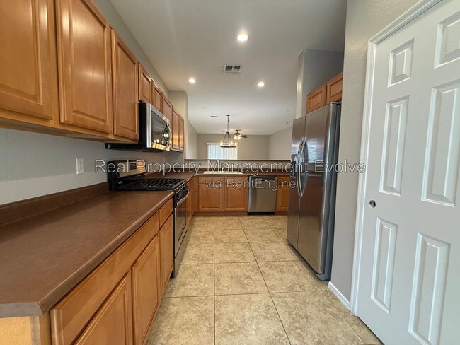 Building Photo - 2513 W Woburn Ln