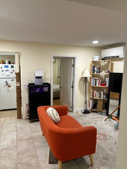 Building Photo - 9114 Walden Rd