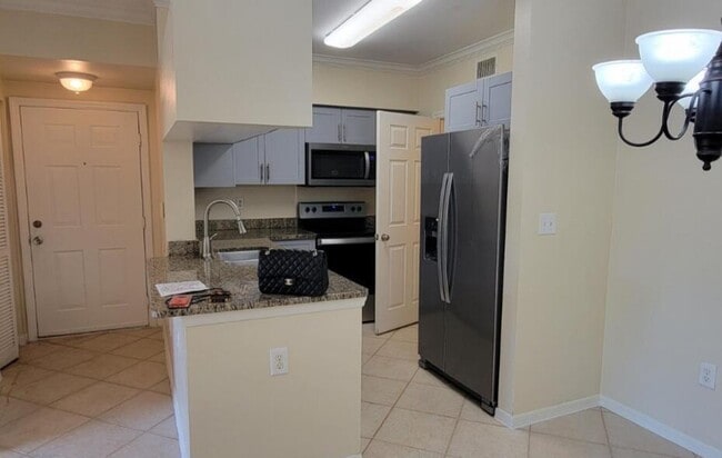 Building Photo - 6533 Emerald Dunes Dr