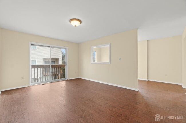 Building Photo - 1606 Madaline Dr