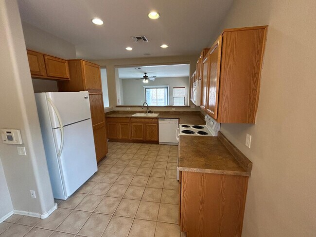 Building Photo - 17190 W Desert Ln