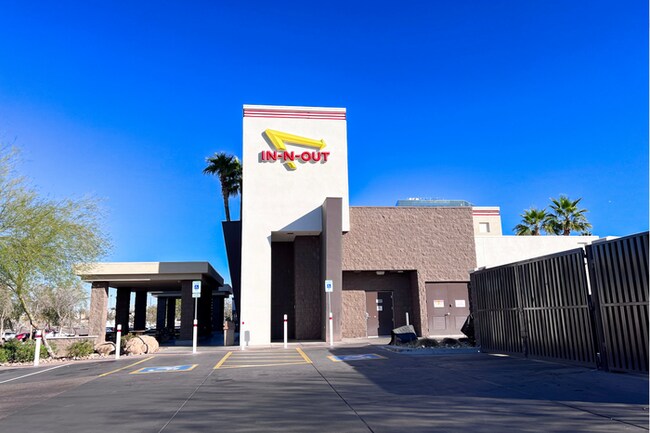 Building Photo - 3Bed/2.5Bath Home at Guadalupe/Crismon Rd! $399 MOVE-IN SPECIAL! Ready for Immediate Move-In!