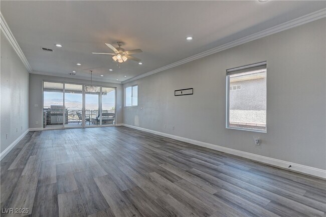 Building Photo - 2263 Potter Lake Ave