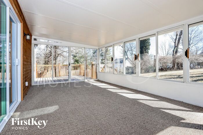 Building Photo - 1282 Lombez Dr