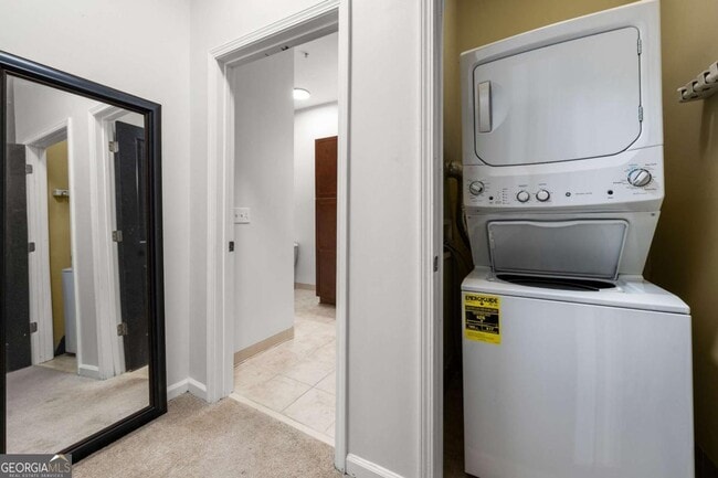 Building Photo - 870 Mayson Turner Rd NW