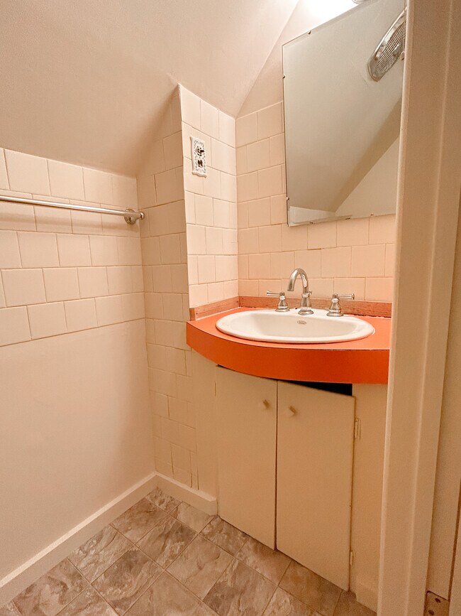 Building Photo - 13625 NW Old Germantown Rd