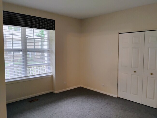 Building Photo - 1128 Georgetown Way